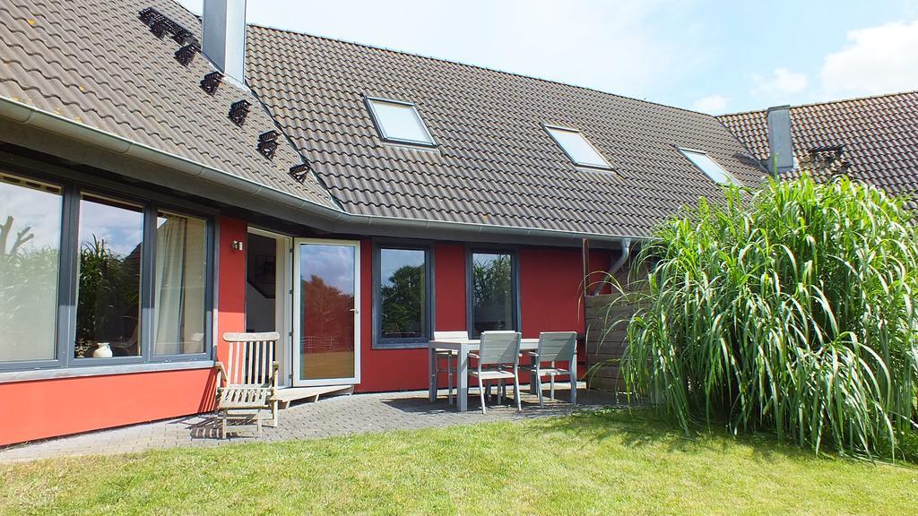 Villa Rotes Haus à Brook Extérieur photo